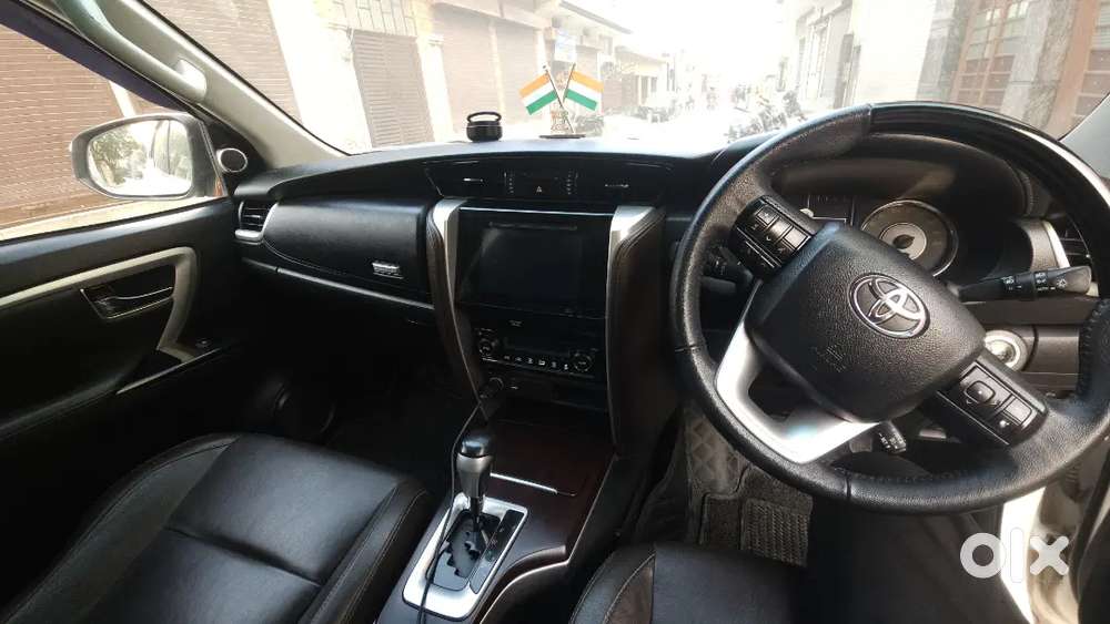Toyota Fortuner Diesel 2018 4×2 Auto