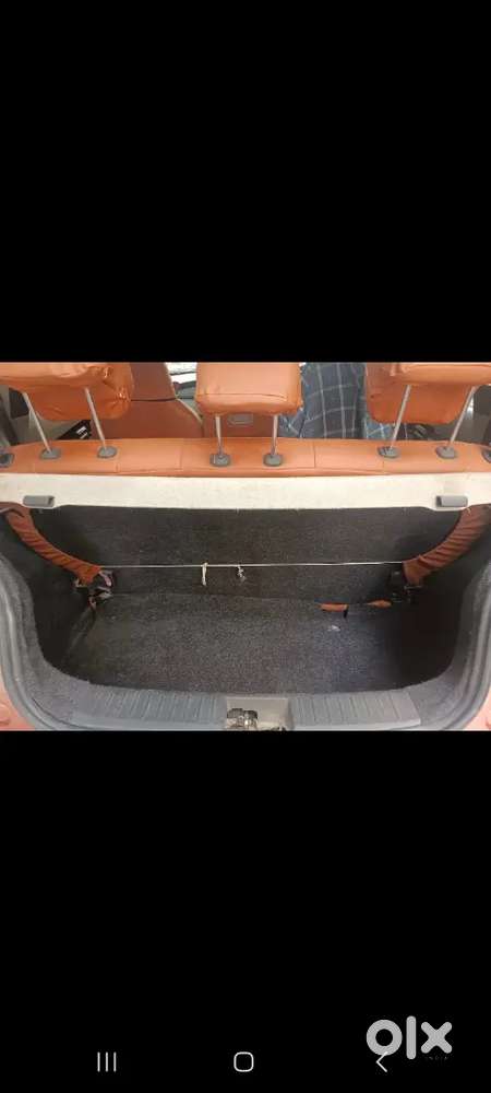 Mahindra Kuv100 Top Model