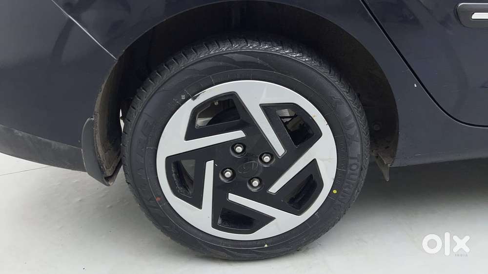 Hyundai Aura [2023-ongoing] 1.2 S Petrol Manual, 2023, Petrol