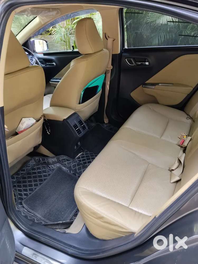 2017 Honda City Vx  – Automatic With Sunroof – Company Maintained