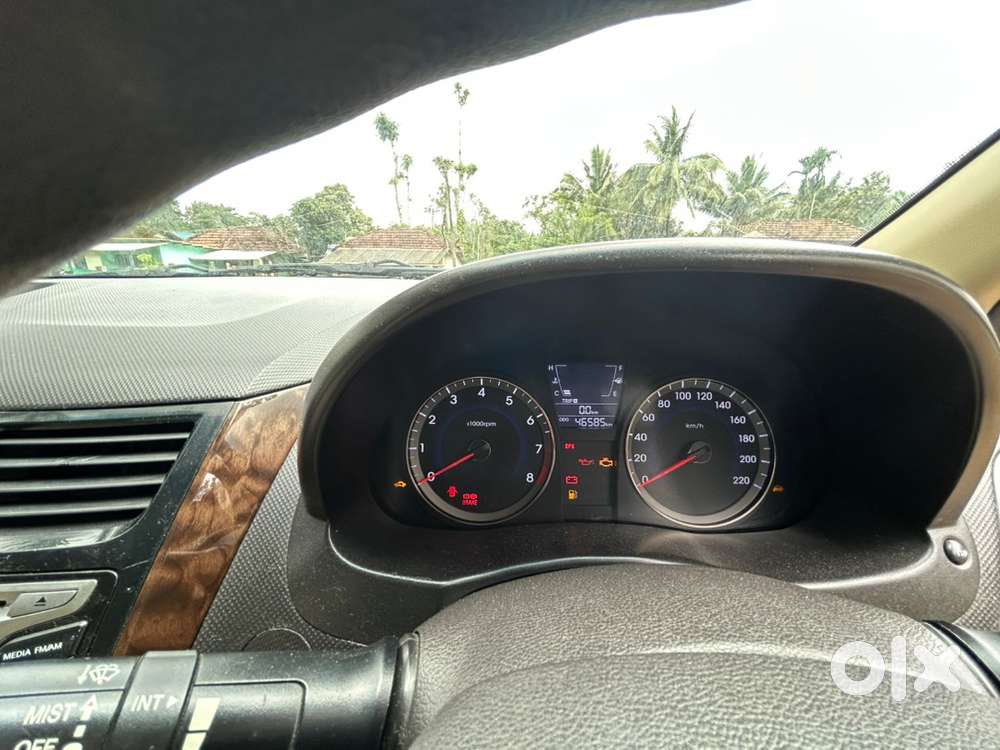 Hyundai Verna Petrol 2016