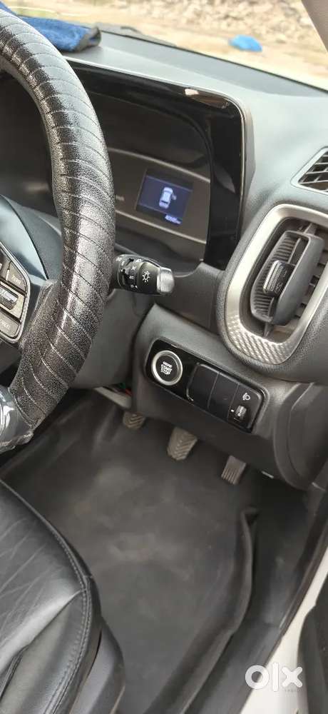 Kia Sonet 2022 Diesel 40858km Driven