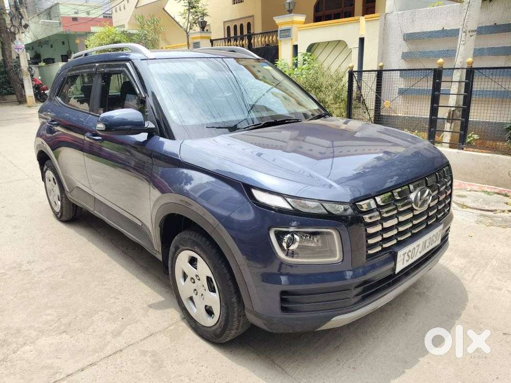 Hyundai Venue Sx, 2022, Petrol