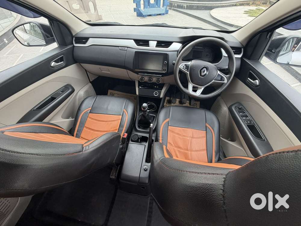 Renault Triber Rxz, 2022, Petrol