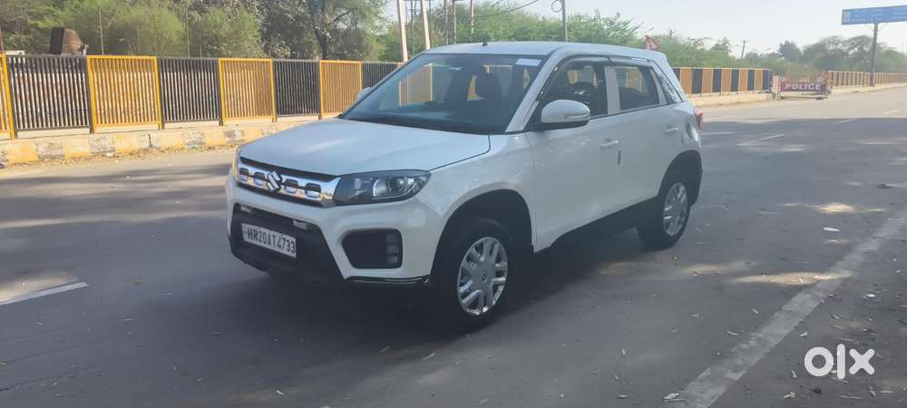 Maruti Suzuki Brezza 1.5 Lxi Smart Hybrid, 2021, Petrol