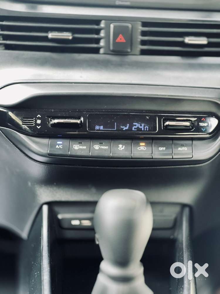 Hyundai New I20 Petrol Manual 2022
