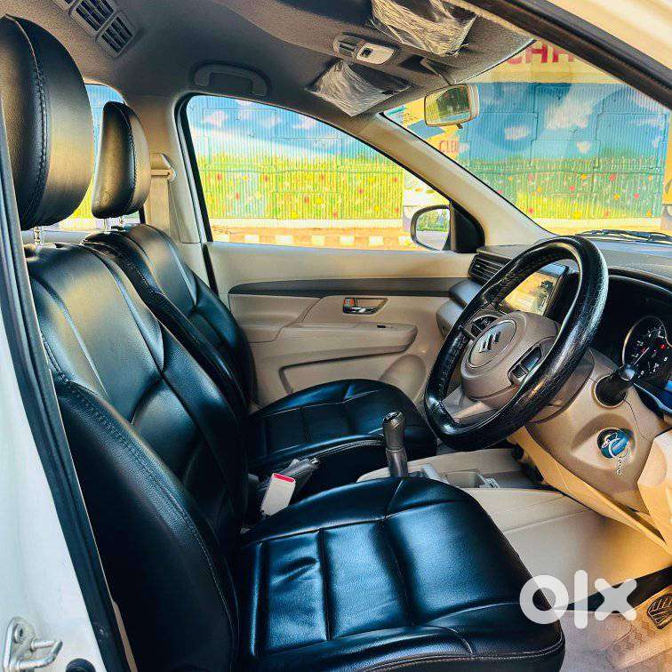 Maruti Suzuki Ertiga Vxi Shvs, 2023, Petrol