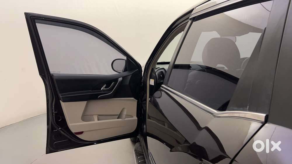 Mahindra Xuv500 W10 At, 2017, Diesel