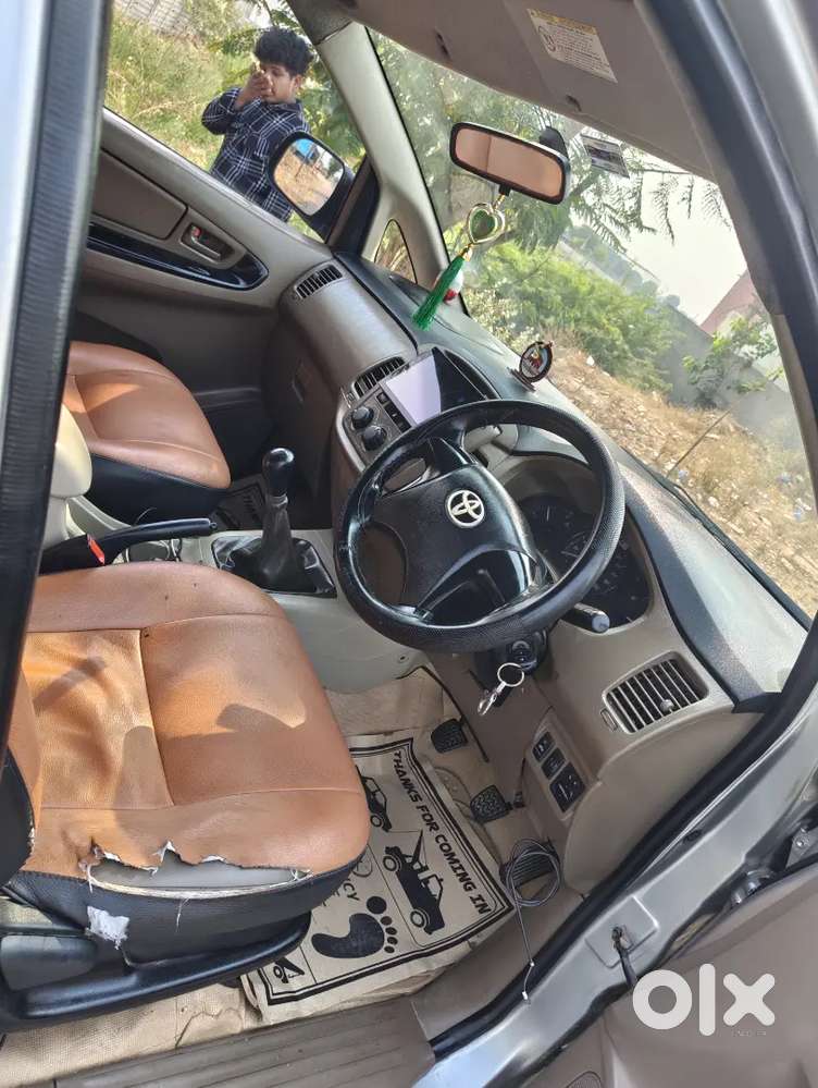 Toyota Innova 2015 Diesel 223918 Km Driven