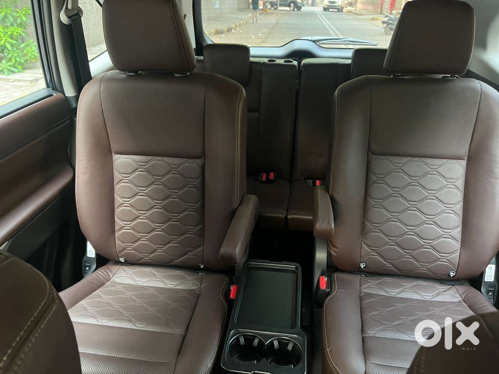 Toyota Innova Hycross 2.0 Zx (o) Hybrid 7 Str, 2024, Petrol