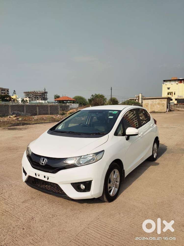 Honda Jazz V Automatic, 2016, Petrol