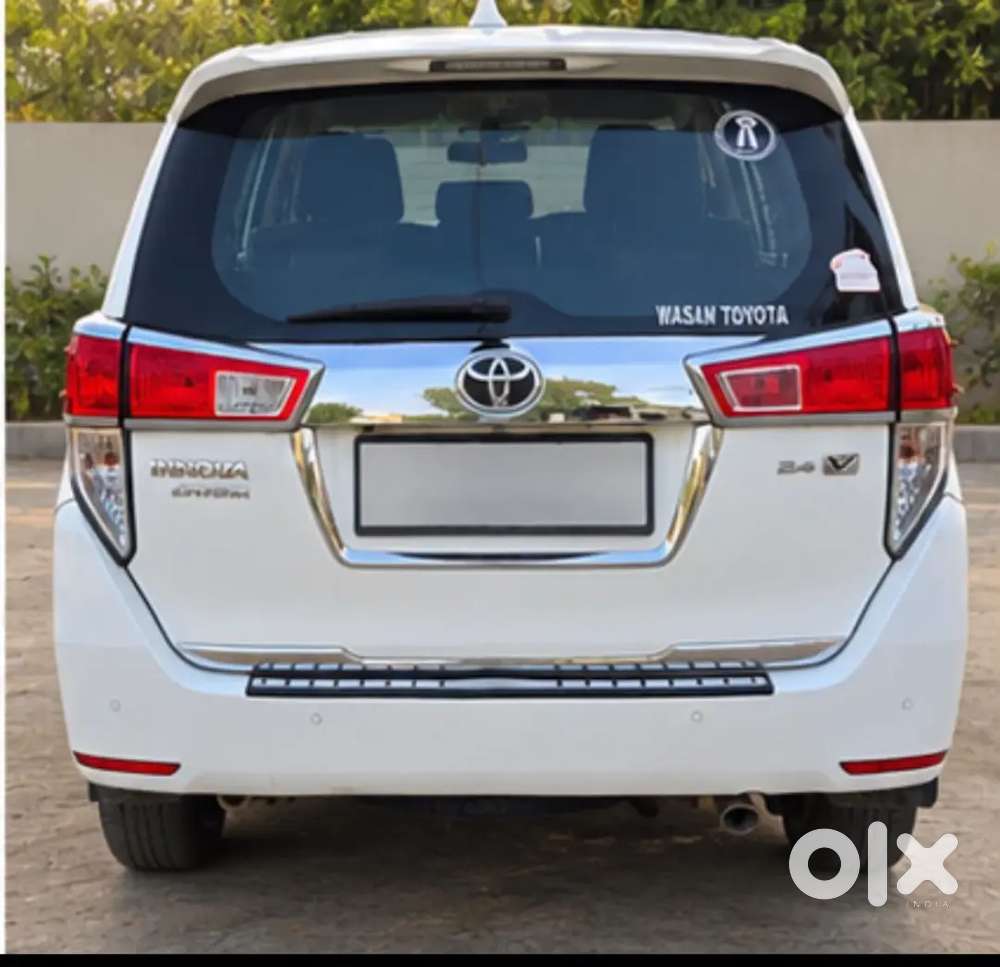 Toyota Innova Crysta Diesel 2021