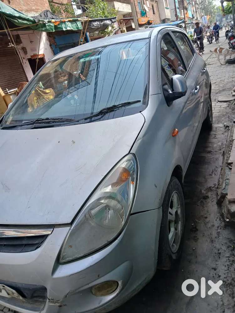 Hyundai I20  Petrol 2009   29 Tak  Valid  Hain Moradabad  Transfer Hai