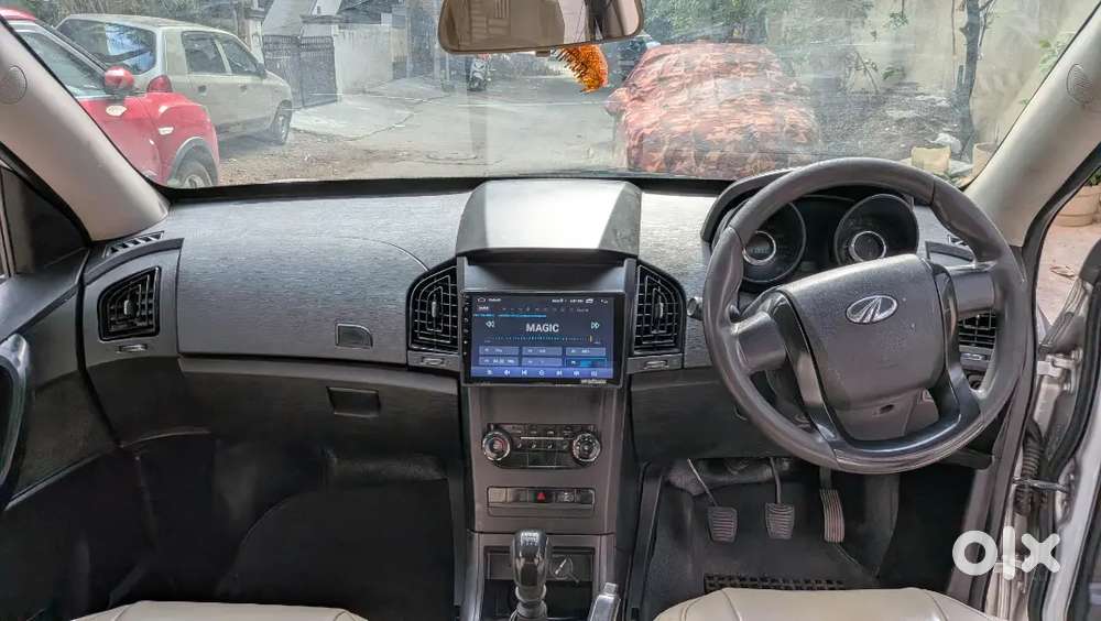 Mahindra Xuv500 2019 Variant W5