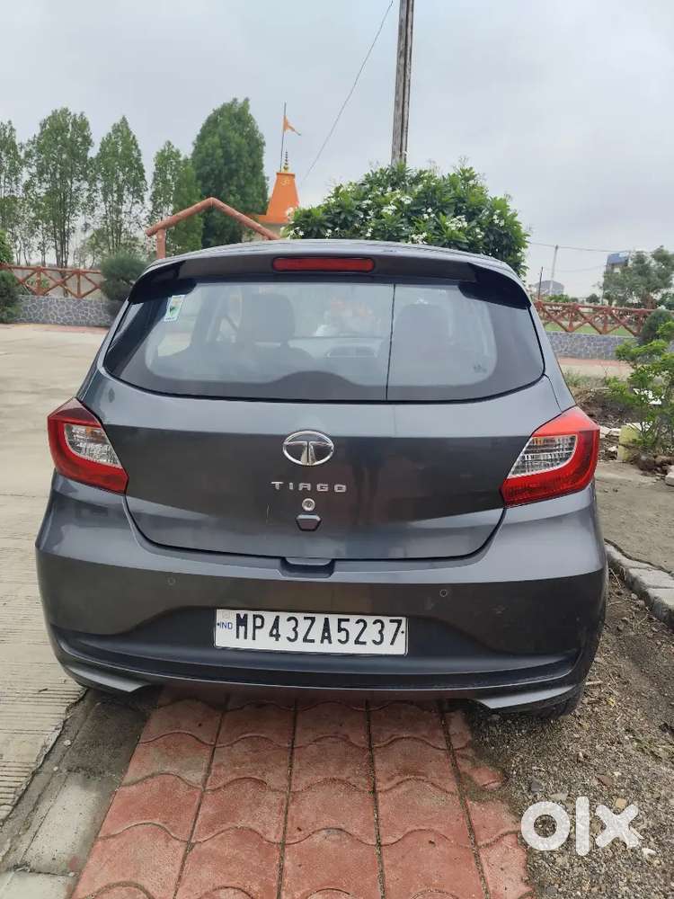 Tata Tiago 2022 Petrol