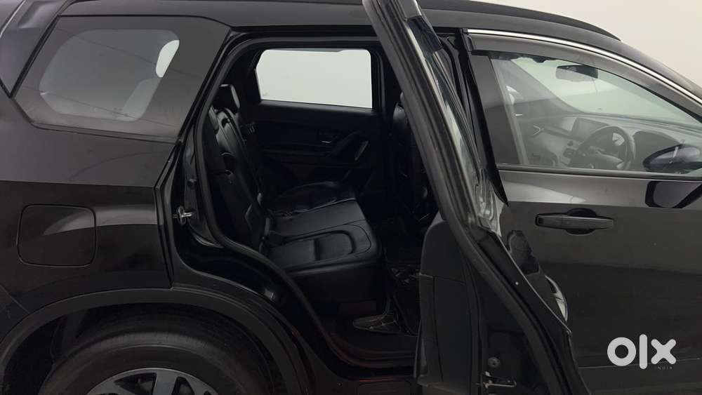 Tata Safari 2.0 Xz Plus Dark Edition, 2022, Diesel