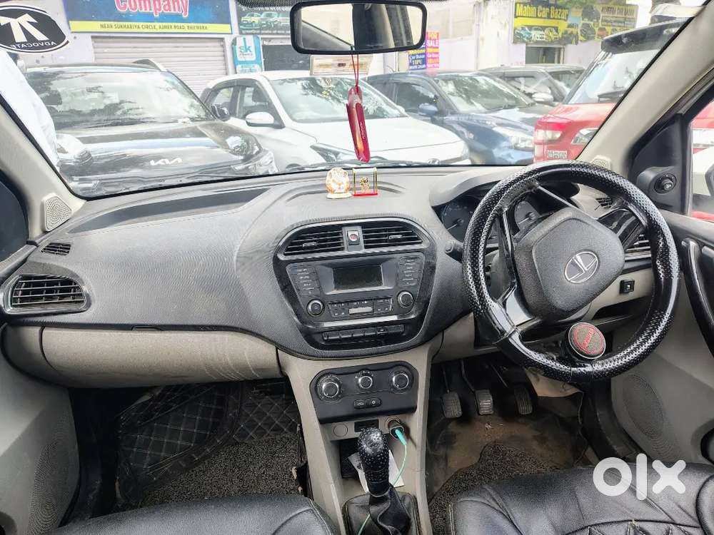 Tata Tiago Xt 2018