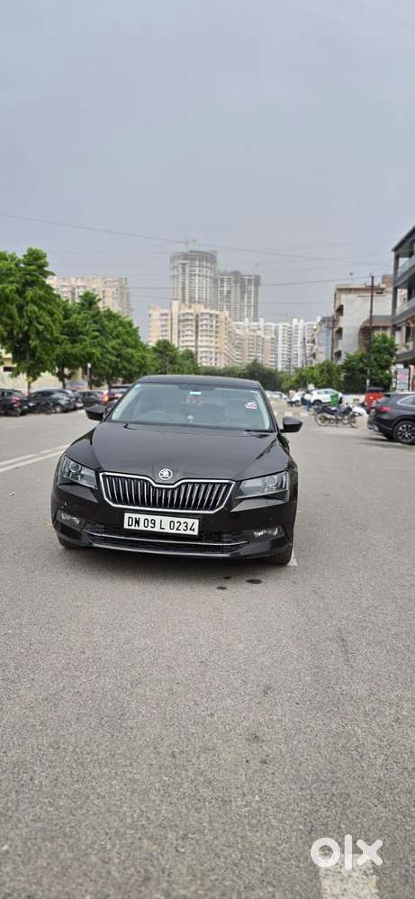 Skoda Superb Lk 1.8 Tsi At, 2016, Petrol
