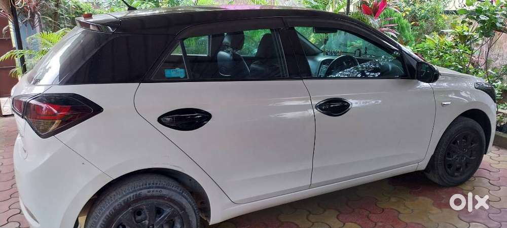 Hyundai Elite I20 2016 Petrol 29750 Km Driven