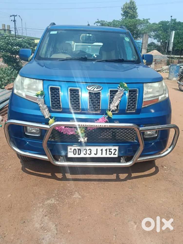 Mahindra Tuv 300 2016 Diesel 82000 Km Driven