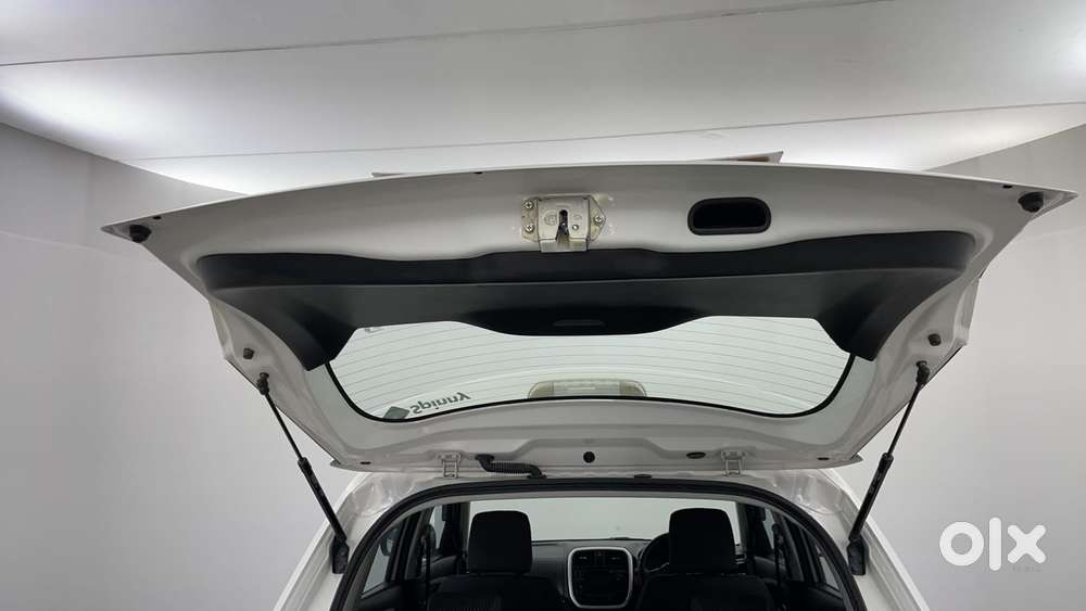 Maruti Suzuki Vitara Brezza 1.5 Vxi, 2022, Petrol