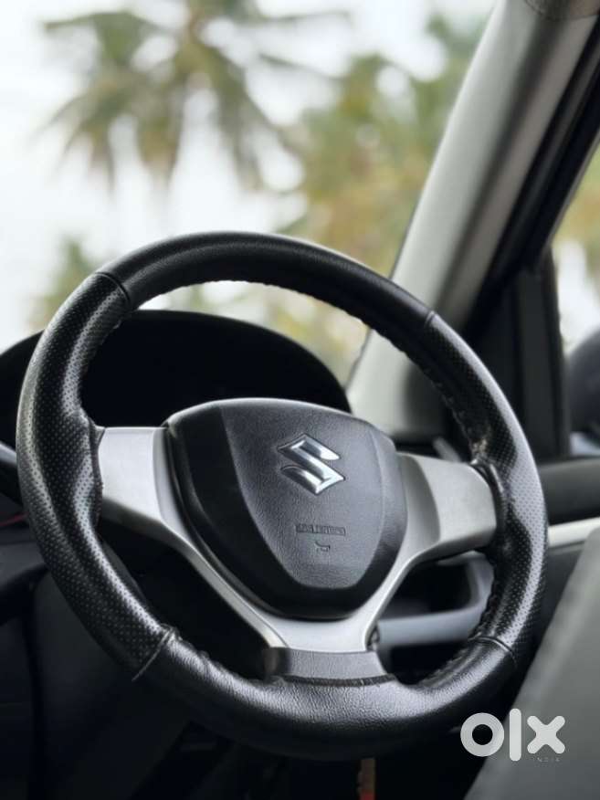 Maruti Suzuki Swift Vxi Optional, 2017, Petrol