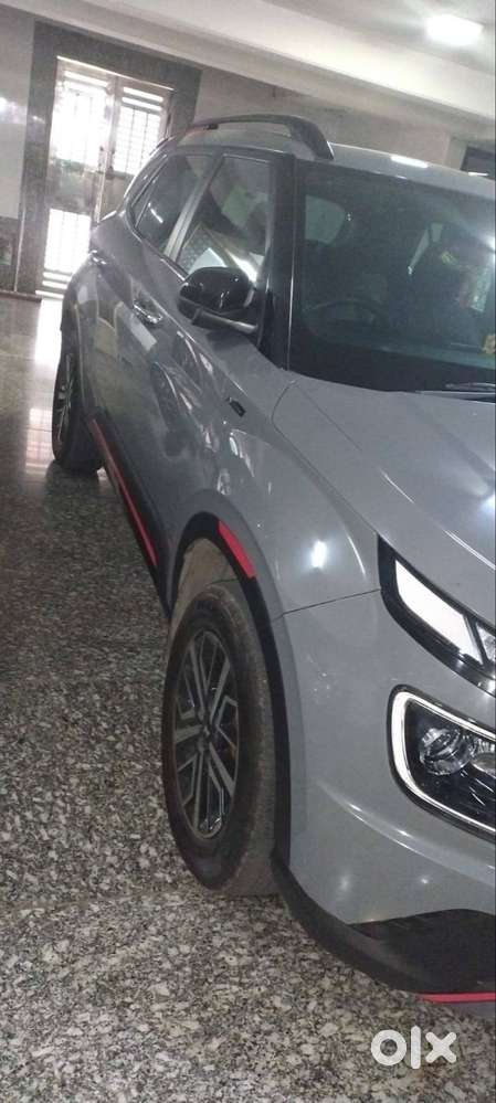 New  Hyundai Venue Like New