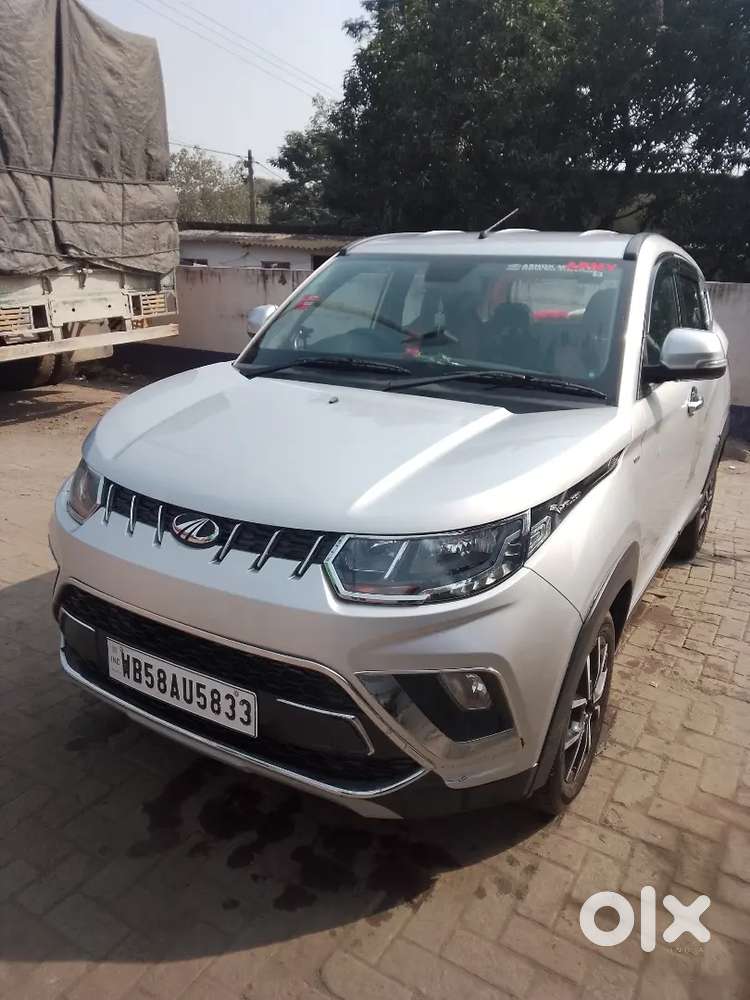 Mahindra Kuv100 Nxt 2018 Petrol Dual Tone