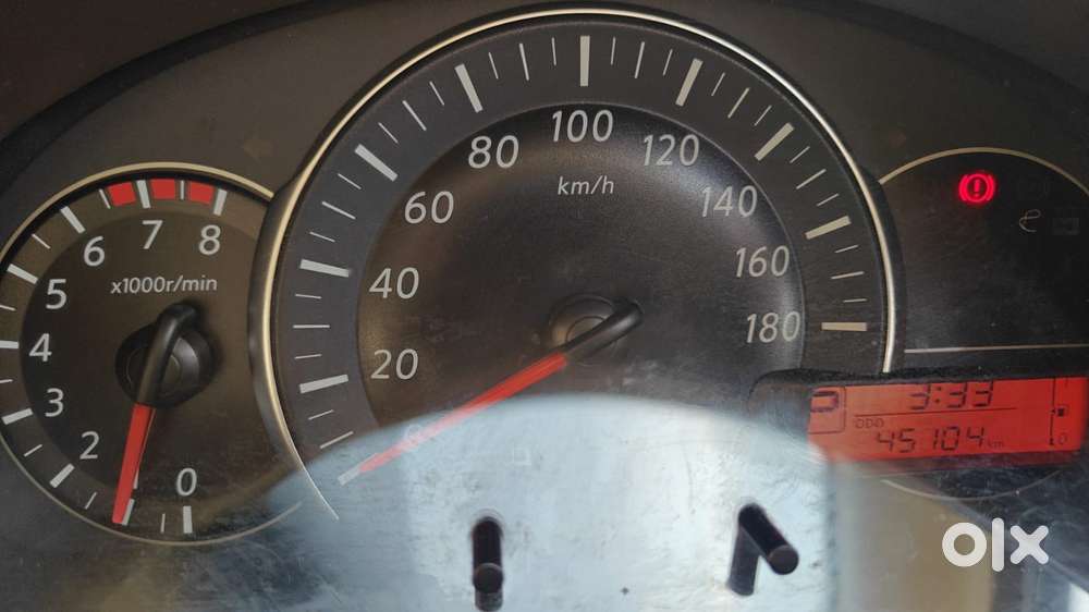 Nissan Micra 2012-2017 Xv Cvt, 2014, Petrol