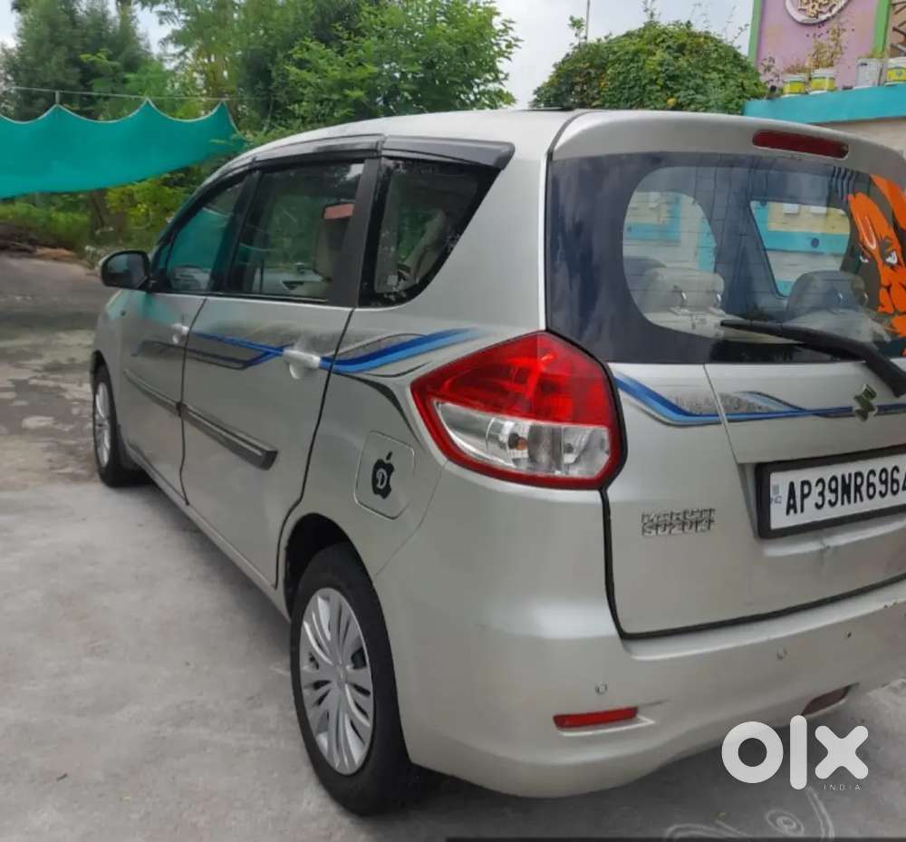 Maruti Suzuki Ertiga 2013 Diesel 165555 Km Driven