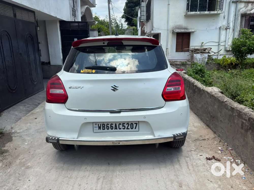 Maruti Suzuki Swift 2018 Petrol 19500 Km Driven