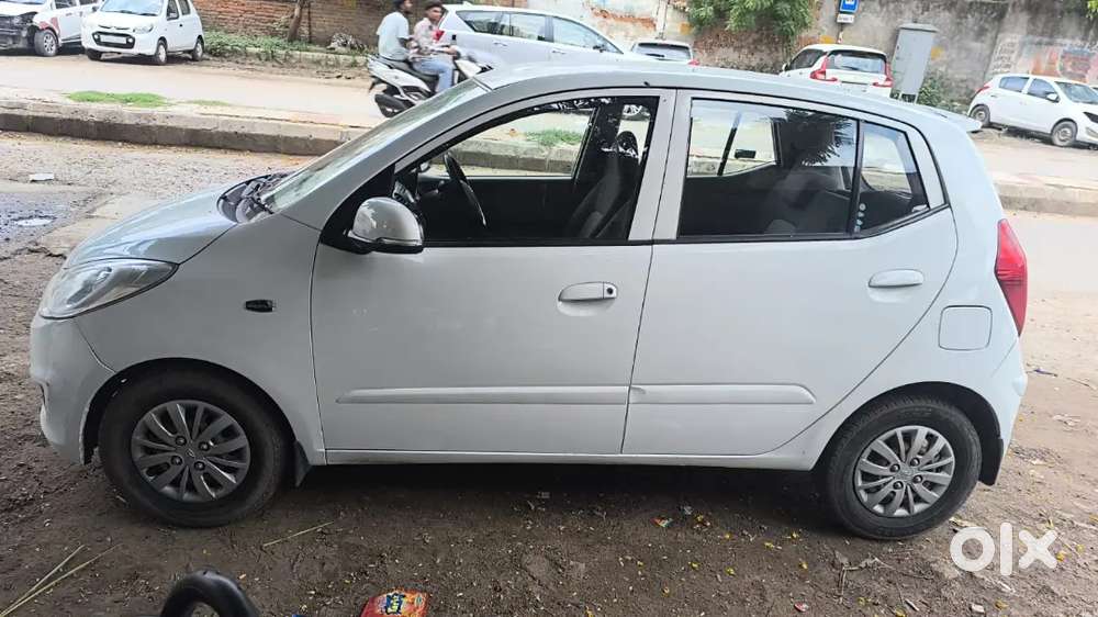 Hyundai I10 1.2 Sportz 2013
