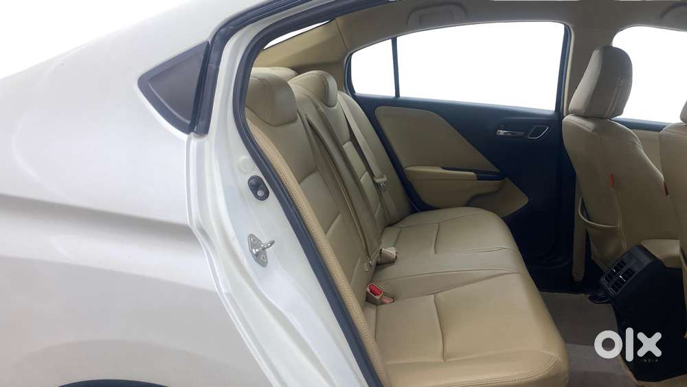 Honda City 1.5 V 4th Gen I-vtec Mt, 2022, Petrol