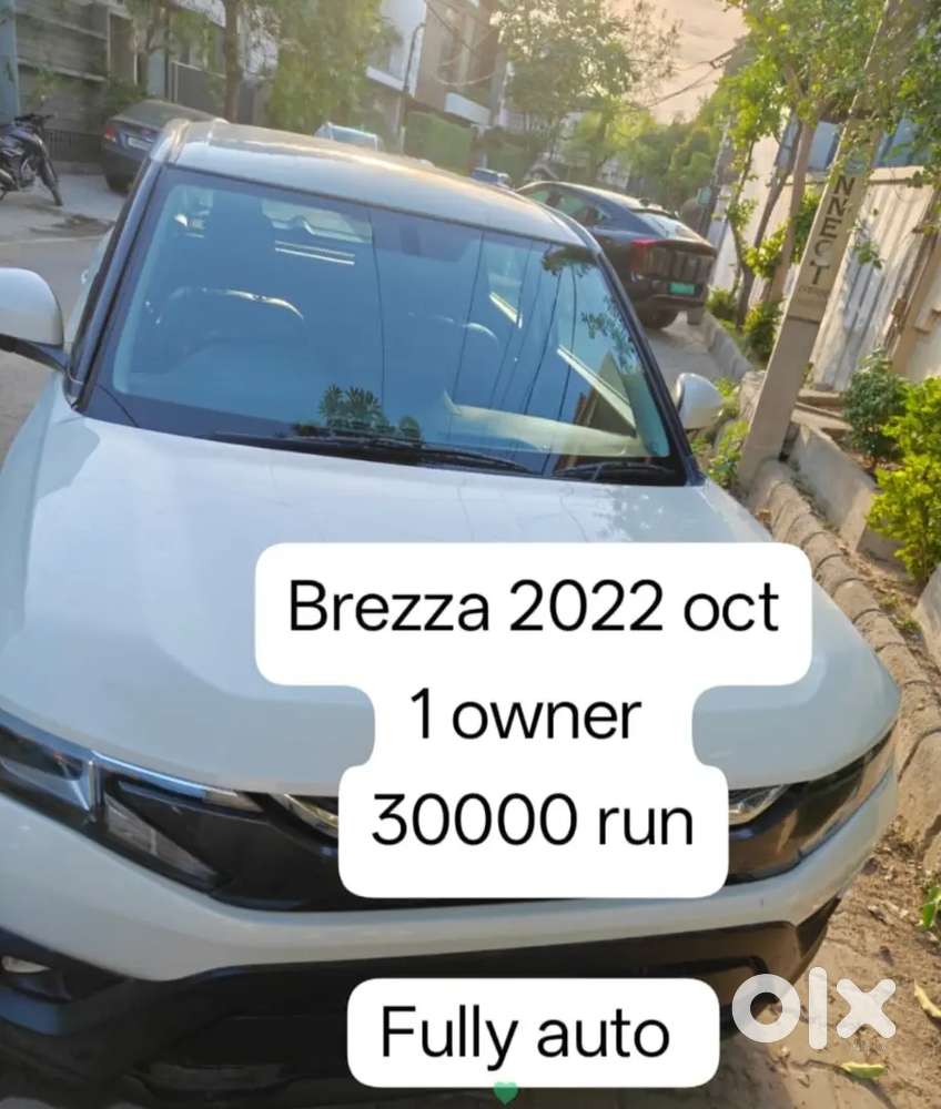 Maruti Suzuki Brezza Oct 2022 Petrol 30000 Km Driven