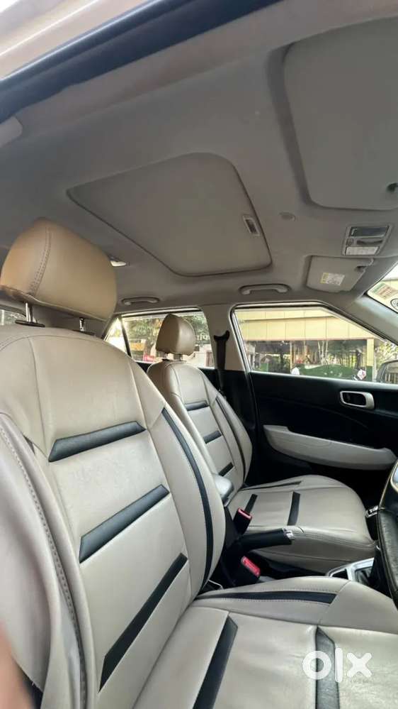 Hyundai Venue Sx (o) Mt 1.5 Diesel, 2023, Diesel