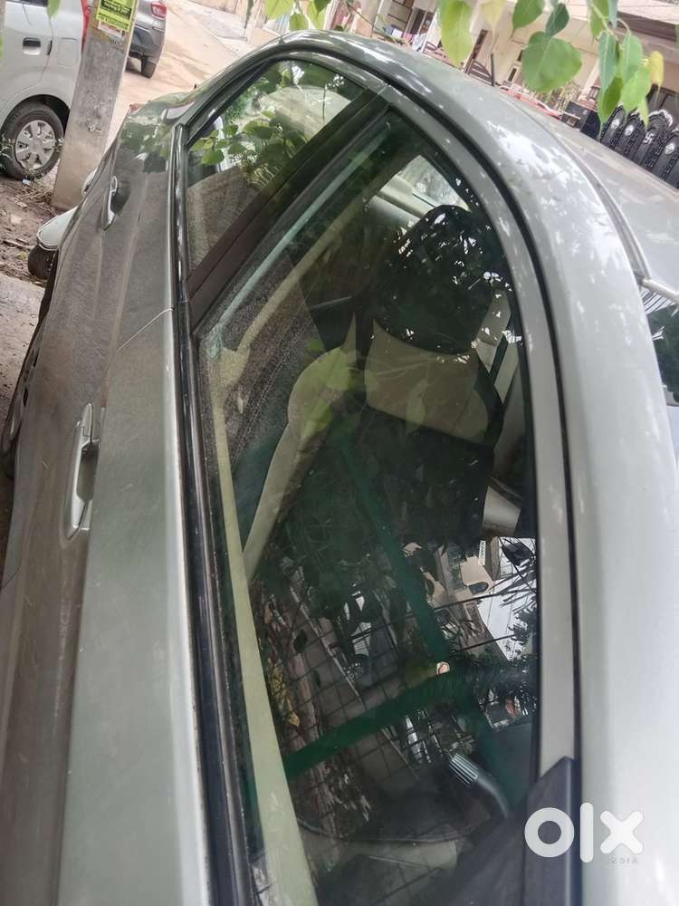 Honda Amaze Petrol 2015