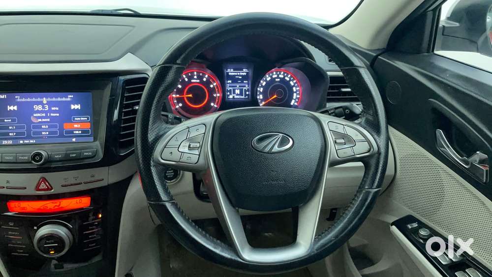 Mahindra Xuv300 W8, 2019, Petrol