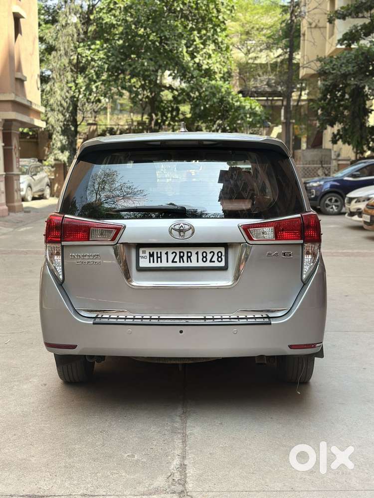 Toyota Innova Crysta 2.4 G Mt, 2017, Diesel