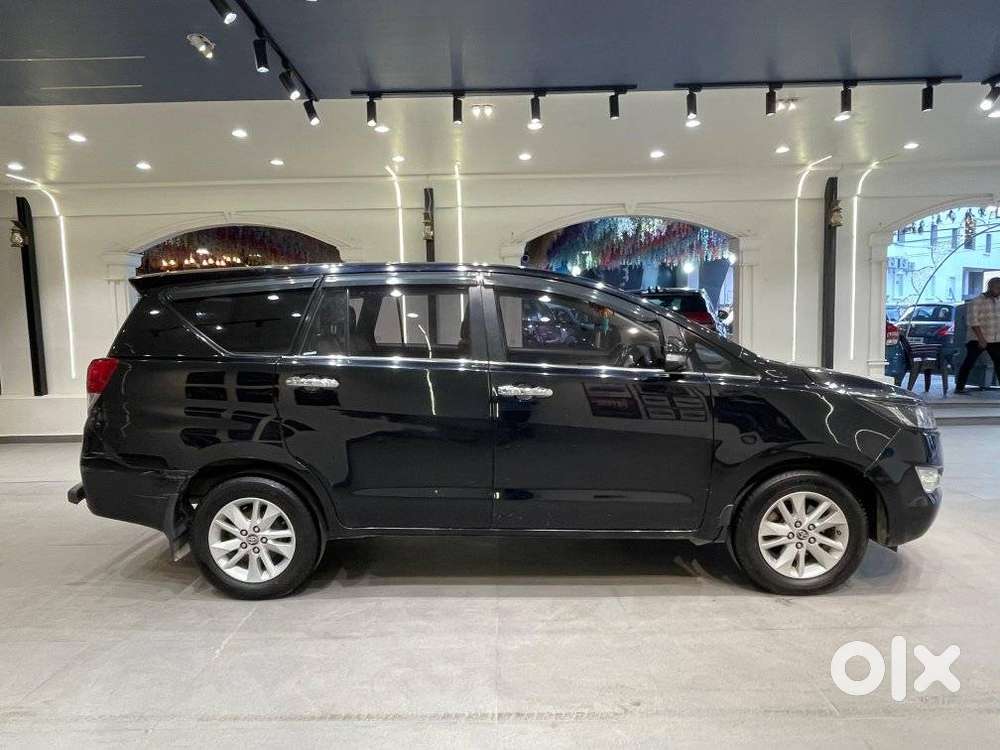 Toyota Innova Crysta 2.8 Gx At, 2018, Diesel