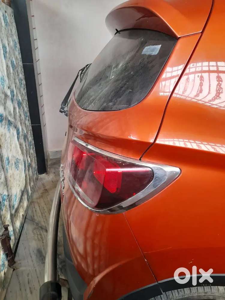 Mujhe Mahindra Kuv Kar Sel Karni Hai Argent