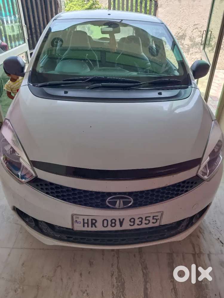 Tata Tiago Xe Petrol Base Modal