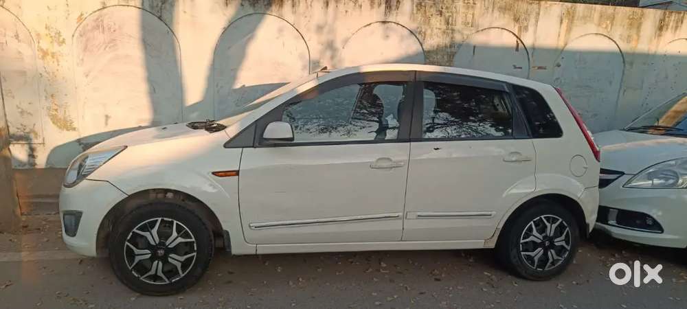 Ford Figo 2014 Diesel Well Maintained