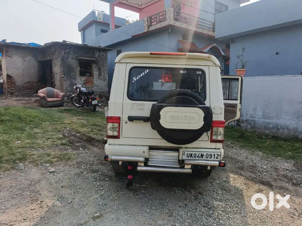 Mahindra Bolero Neo 2012 Petrol 93000 Km Driven