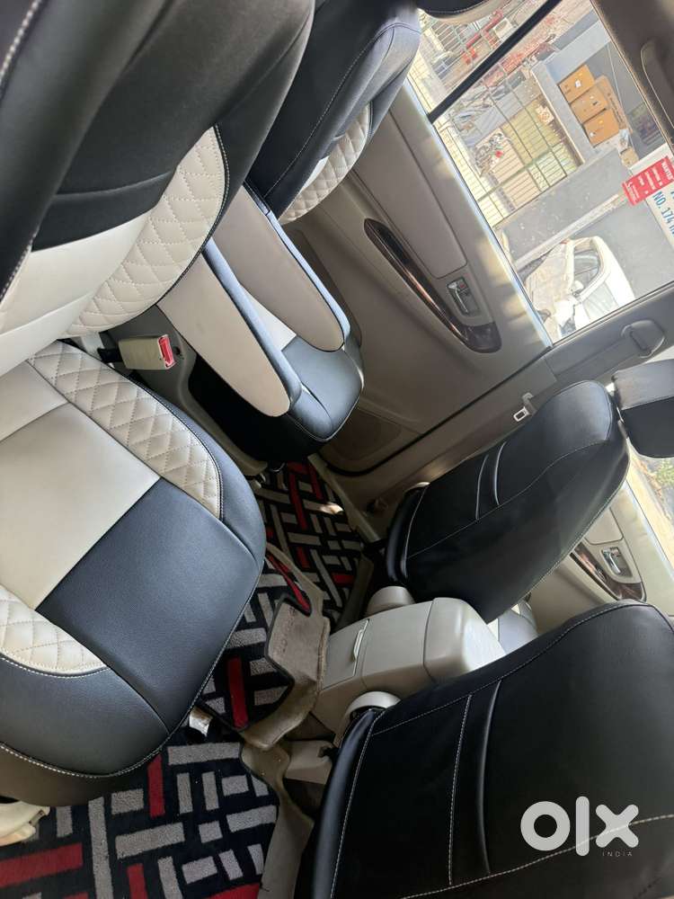 Toyota Innova 2.5 V 8 Str, 2014, Diesel