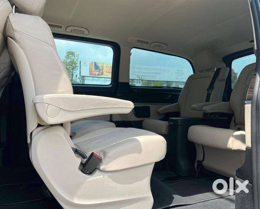 Mercedes-benz V-class 2.1 220 Expression Diesel At, 2020, Diesel
