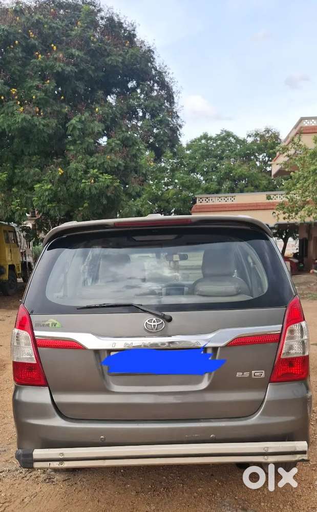 Toyota Innova Diesel 2.5 2014