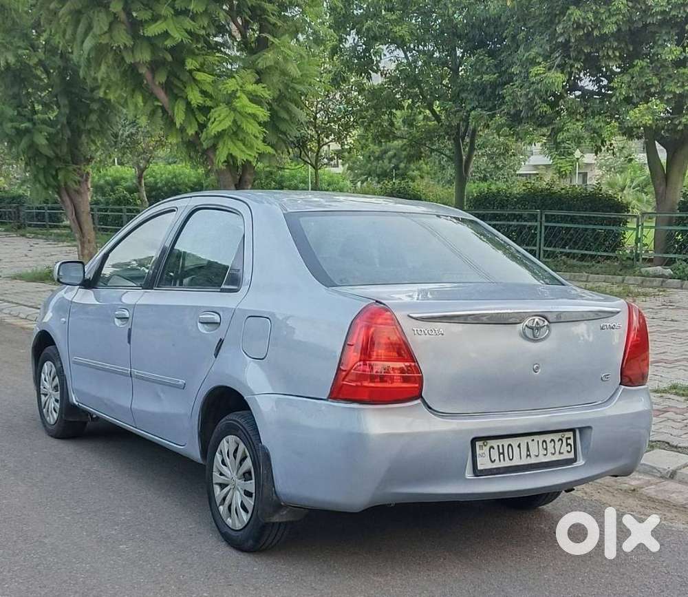 Toyota Etios Xclusive Petrol, 2011, Petrol
