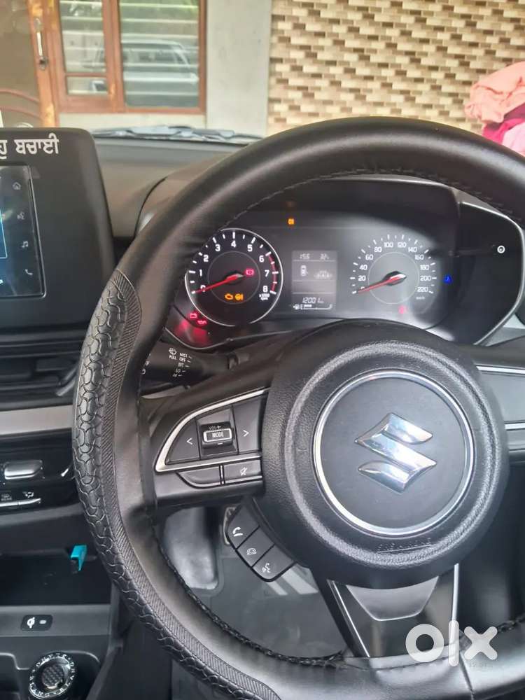 Maruti Suzuki Swift 1.3 Zxi 2024
