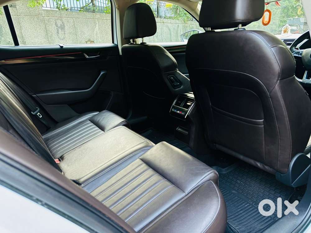 Skoda Superb 2.0 Tsi At L&k, 2019, Petrol