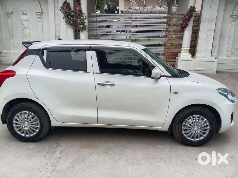 Maruti Suzuki Swift Lxi, 2018, Cng & Hybrids
